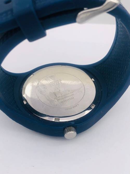 *GUESS MENS SPORTS WATCH* R1 BIDS!