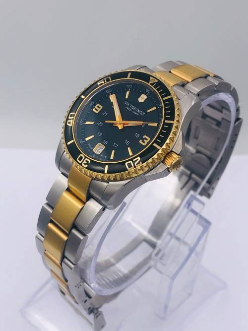 *VICTORINOX SWISS ARMY TWO-TONE LADIES WATCH* GOLD PLATED!