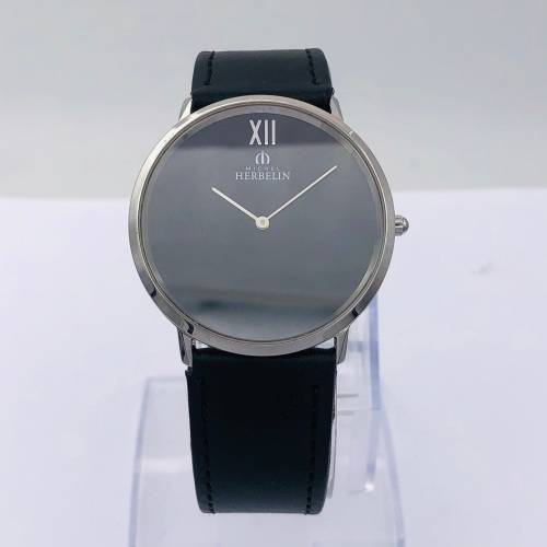 *MICHEL HERBELIN MENS DRESS WATCH* MINT CONDITION!!!