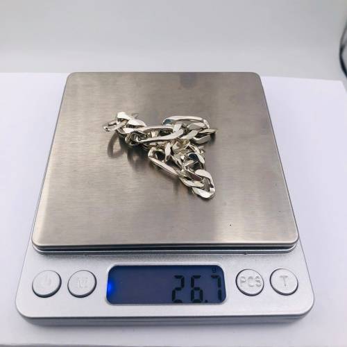 *ITALIAN MENS SILVER HANDCHAIN* BID FROM R1!