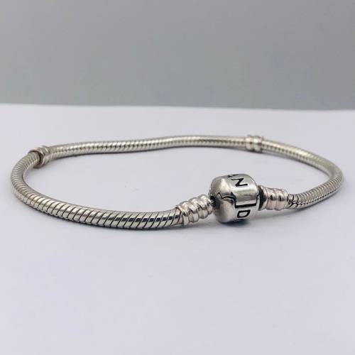 *PANDORA SNAKE CHARM BRACELET* R1 BIDS!