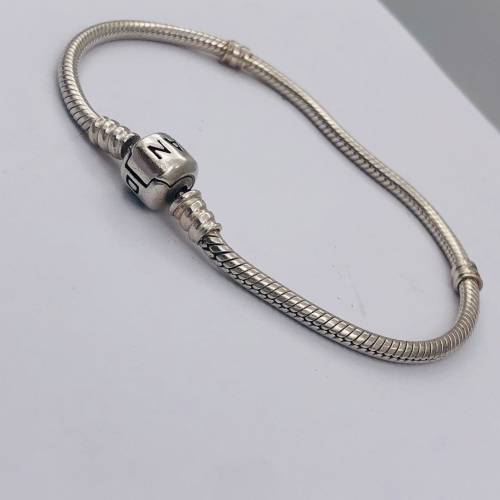 *PANDORA SNAKE CHARM BRACELET* R1 BIDS!