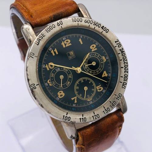*WIN SWISS MADE MENS WATCH* R1 BIDS!