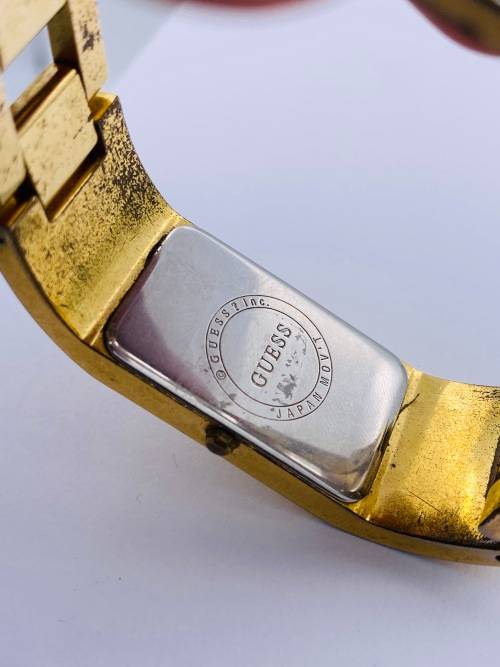*GUESS LADIES GOLD DRESS WATCH* R1 BIDS!