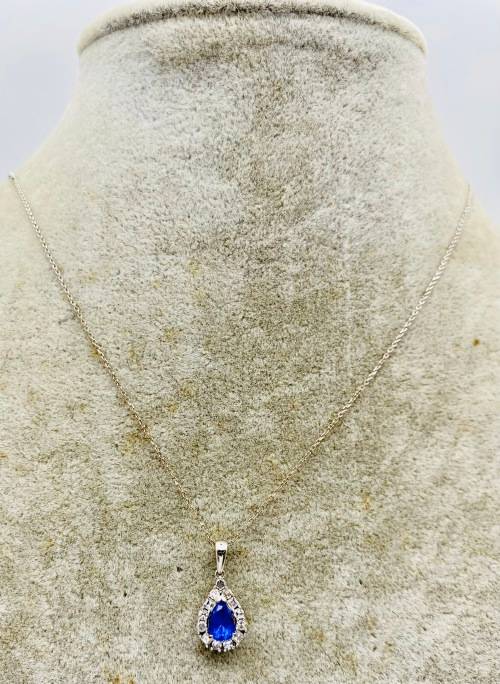 *WHITE GOLD SAPPHIRE & DIAMOND PENDANT* R1 BIDS!