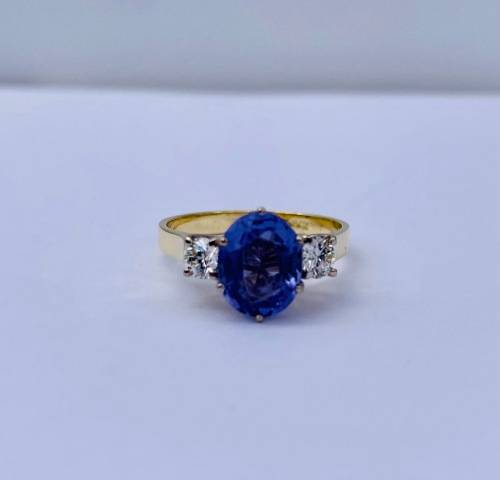 *INVESTMENT TANZANITE & DIAMOND WEDDING RING* 18K GOLD!