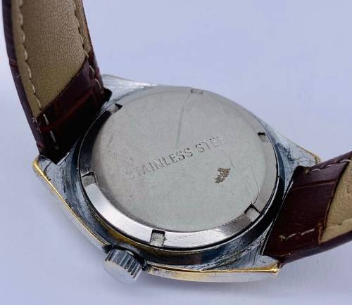 *LANCO SHOCKPROTECT VINTAGE SWISS WATCH* R1 BIDS!!!