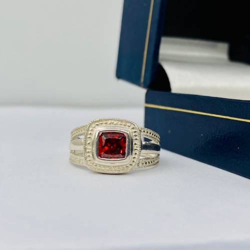 *SOLID SILVER DUAL SHANK RUBY CUBIC RING* R1 BIDS!!!