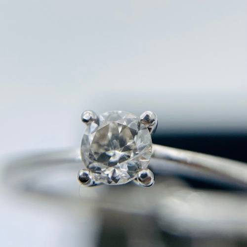 *WHITE GOLD DIAMOND SOLITAIRE RING* 0.30CT DIAMOND!