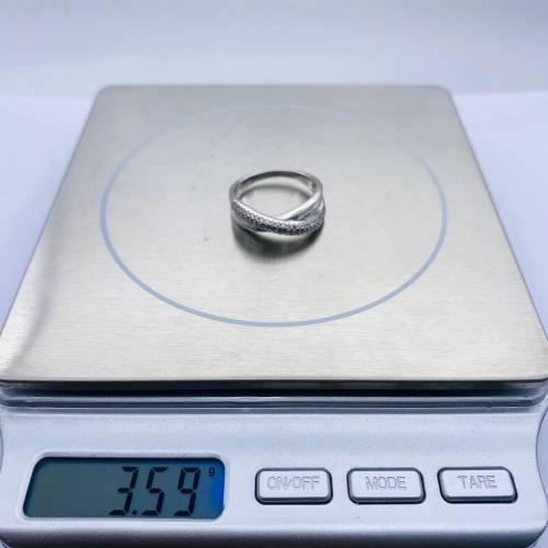 *925 SILVER DOUBLE HELIX ETERNITY RING* R1 BIDS!!!