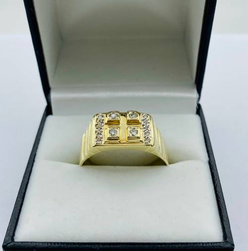 *LARGE DIAMOND MENS YELLOW GOLD RING* R1 BIDS