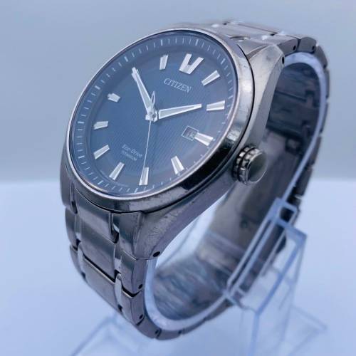 *CITIZEN ECO-DRIVE TITANIUM MENS WATCH*R1 BIDS!