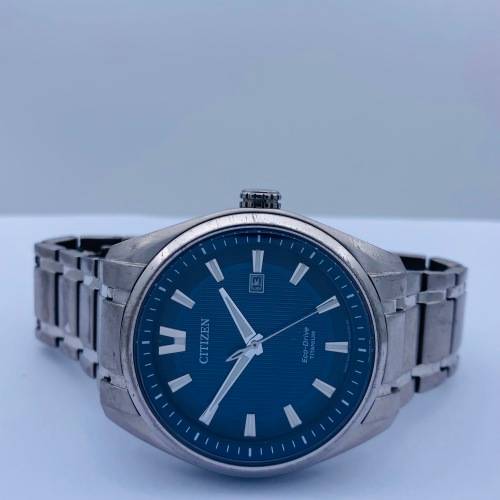 *CITIZEN ECO-DRIVE TITANIUM MENS WATCH*R1 BIDS!