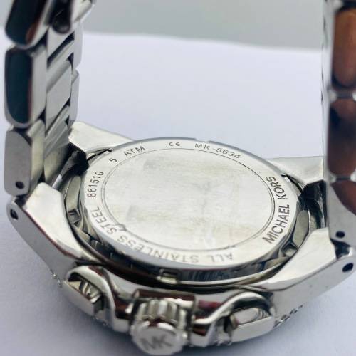 *BEAUTIFUL MICHAEL KORS DIAMANTE DRESS CHRONOGRAPH* R1 BIDS!!!