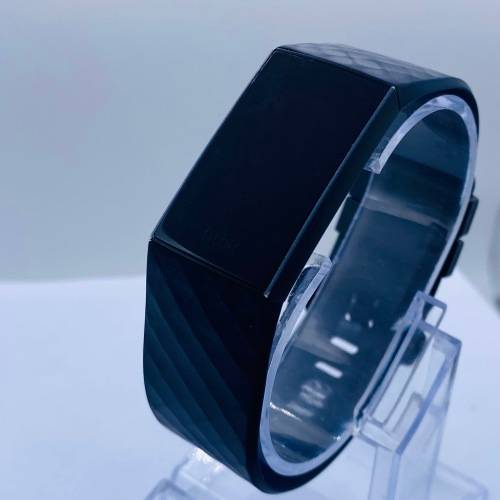 *EXCELLENT FITBIT CHARGE 3 SMARTWATCH* WITH CHARGER!