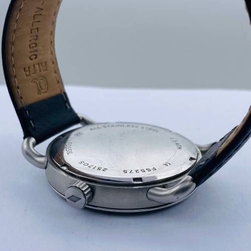 *FOSSIL THE COMMUTER MENS PROFESSIONAL WATCH* R1 BIDS!!!