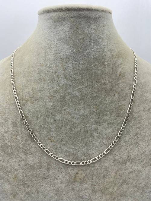 *EXCELLENT MENS FIGARO ITALIAN SILVER CHAIN* R1 BIDS!