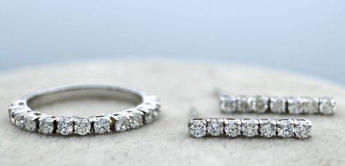 ***BEAUTIFUL 1.00CT DIAMOND TENNIS DROP 18K EARRINGS & RING SET***