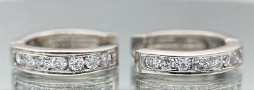 ***LOVELY ZIRCONIA SILVER ETERNITY HOOP EARRINGS***