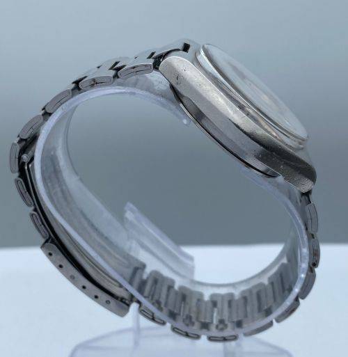 ***COLLECTORS SEIKO AUTOMATIC DAY-DATE MENS WATCH*** R1 BIDS!