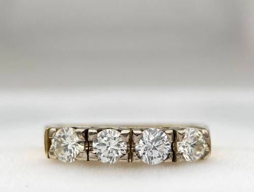***INVESTMENT 0.62CT DIAMOND 18K GOLD ETERNITY RING*** R1 BIDS!