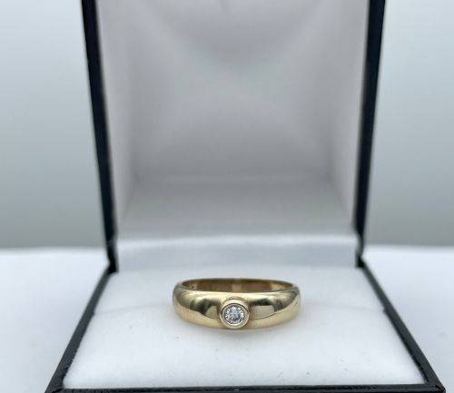 ***LOVELY YELLOW GOLD CLASSIC DIAMOND CYCLOPS LADIES RING* R1 BIDS