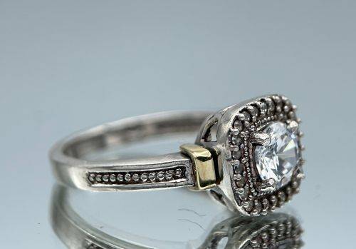 RETAIL:4500 - 9K YELLOW GOLD & SILVER CZ HALO CYCLOPS TWO-TONE RING* R1 BIDS