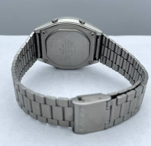 RETAIL:3000 - CASIO ILLUMINATOR CLASSIC SPORTS WATCH