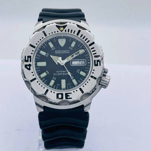 RETRO SEIKO AUTOMATIC DIVERS 200M MENS WATCH!