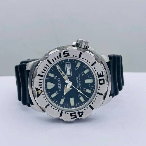RETRO SEIKO AUTOMATIC DIVERS 200M MENS WATCH!