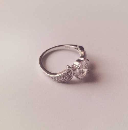 S925 Sterling Silver Designer 3.00CT Simulated Diamond Ring - Size 7 | P