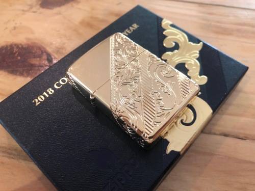 ZIPPO Golden Scroll - 2018 Collectible of the Year - Mint Unused Investment Grade