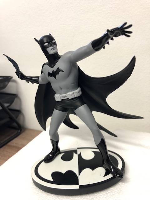 ULTRA-RARE | BATMAN BLACK AND WHITE STATUE NO.48 - NOT LIMITED EDITION