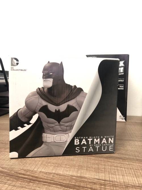 ULTRA-RARE | BATMAN BLACK AND WHITE STATUE NO.51 - NOT LIMITED EDITION