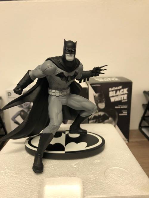 ULTRA-RARE | BATMAN BLACK AND WHITE STATUE NO.51 - NOT LIMITED EDITION