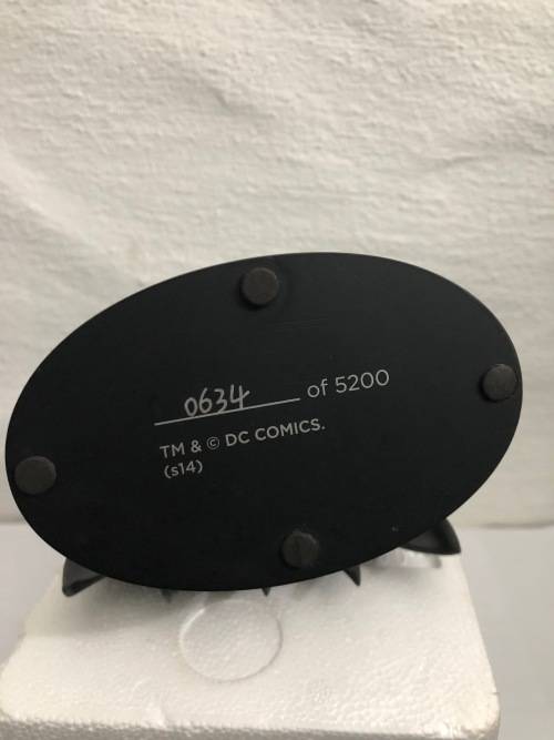 ULTRA-RARE | BATMAN BLACK AND WHITE STATUE NO.60 - LIMITED EDITION #0634