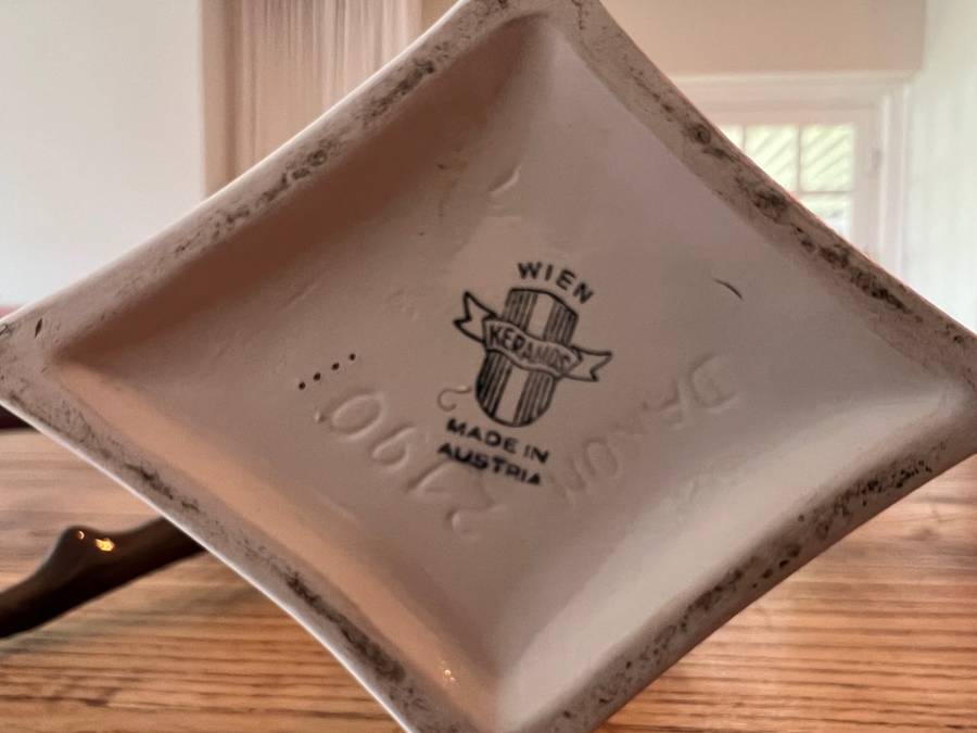 STUNNING AND RARE - WIEN KERAMOS FIGURINE BY DAKON - REFERENCE 2190