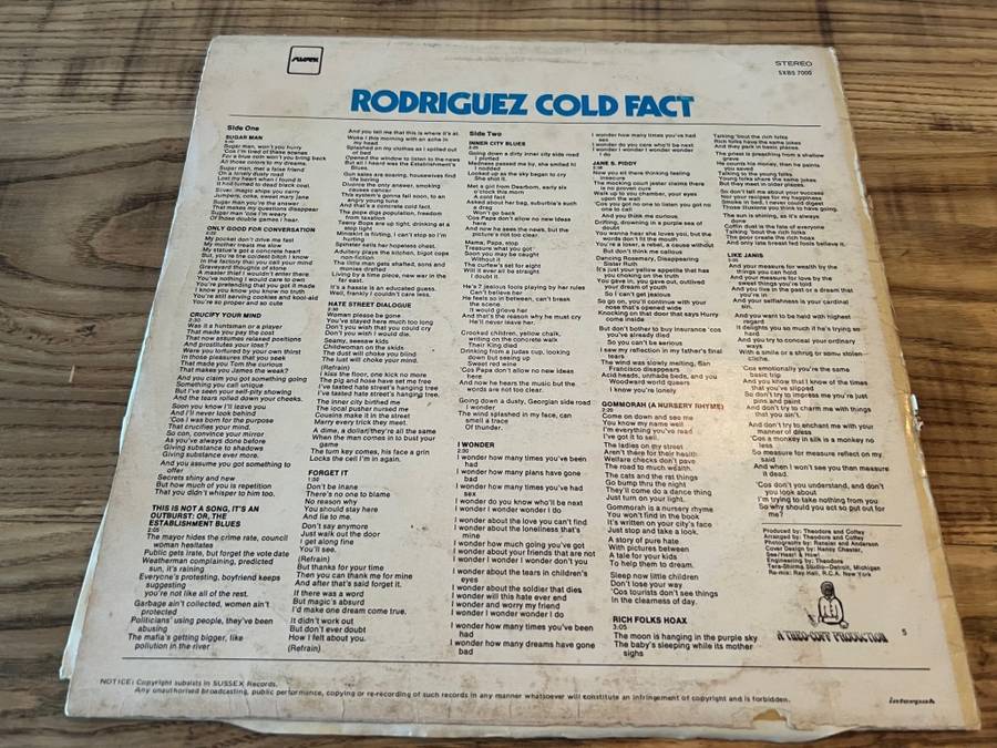 BULK LOT OF 6 X VINYL ALBUMS - INCLUDING THE HIGHLY COLLECTABLE `COLD FACT`