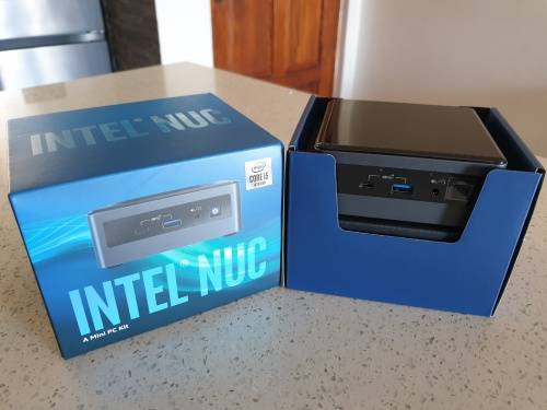 ****IN BOX**** - 10th gen i5 NUC + 8gb ram + 256gb nvme
