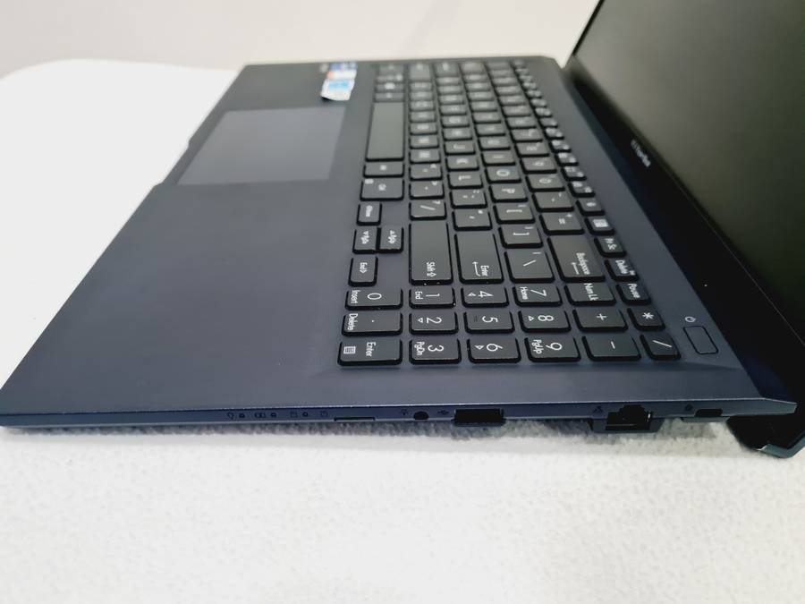 Asus Expertbook - i7 11th - 8gb - 512gb nvme