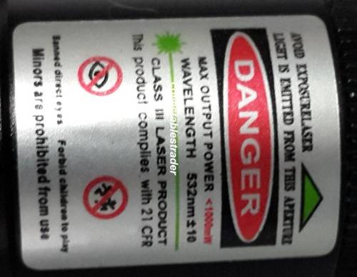 LASER POINTER 1000mw Green colour : 3.7v 4000mAH; Battery18650 & AC Charger & Key lock Special Price