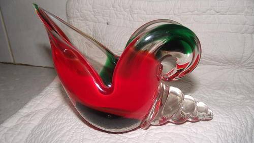***STUNNING*** VIBRANT BRIGHT RED / GREEN AND CLEAR GLASS MURANO ASHTRAY VASE,SHELL19CM X 10.5 X 7CM