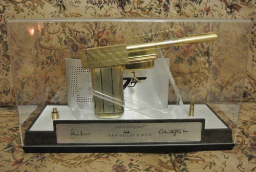 007 The Golden Gun