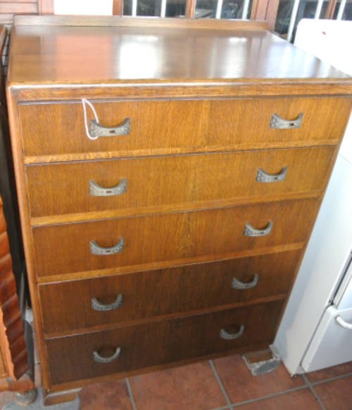 Oak art deco chest of drawers