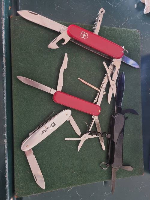 Victorinox pocket knife lot