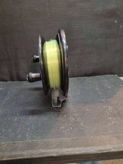 Antique bakelite fuji fishing reel vp35