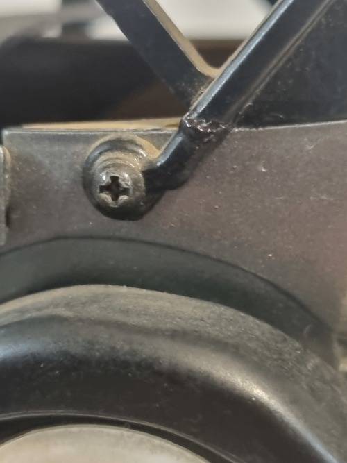 Vintage 1/27 scale 1930 deserters car lighter