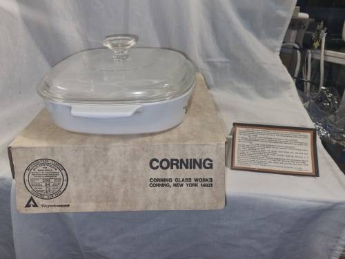 Vintage Corning ware never used with original box