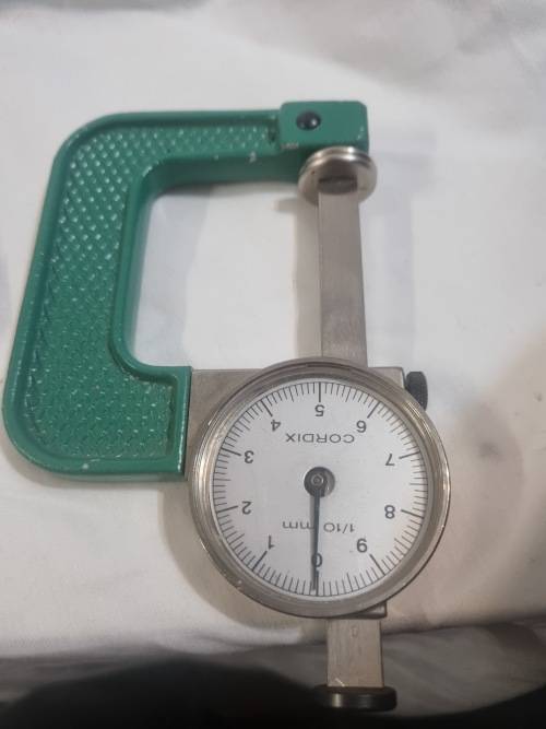 Thickness gauge