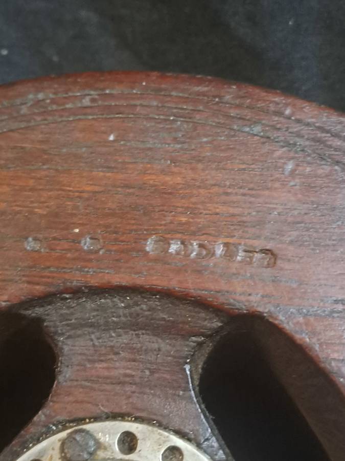 Sadler wooden fishing reel missing knob